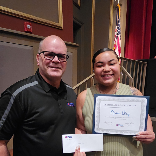 Naomi Gray - 2024 Kenneth Bice Vocational Scholarship - 600x600.jpg